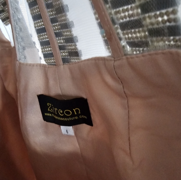 Zircon couture dress new with tags Size 4 - Picture 6 of 17